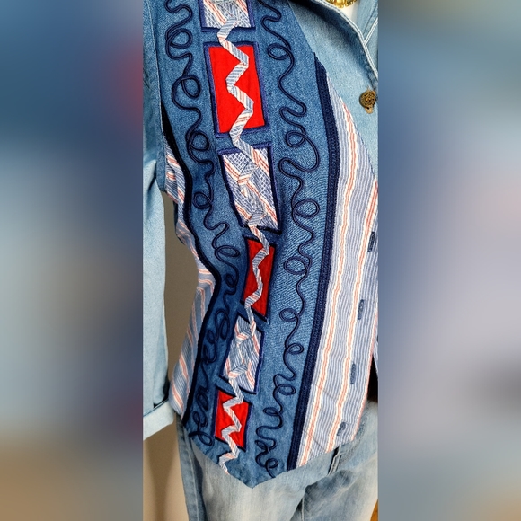 Stephanie K - Picture 2 of 3